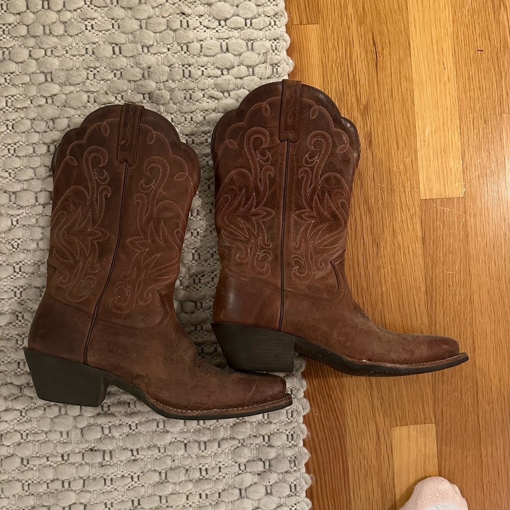 Ariat Cowboy Boots